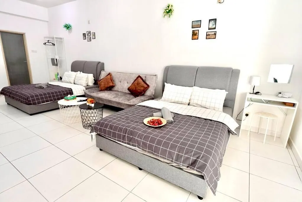 Austinheight- Studio Akademiksuite5Pax location
